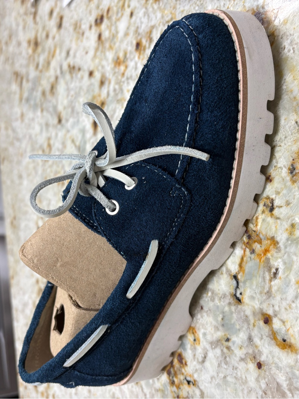 Donald Pliner Harlie 02 Suede Lug Bottom Women’s Size 8 Navy Blue Boat Shoe - Picture 8 of 8